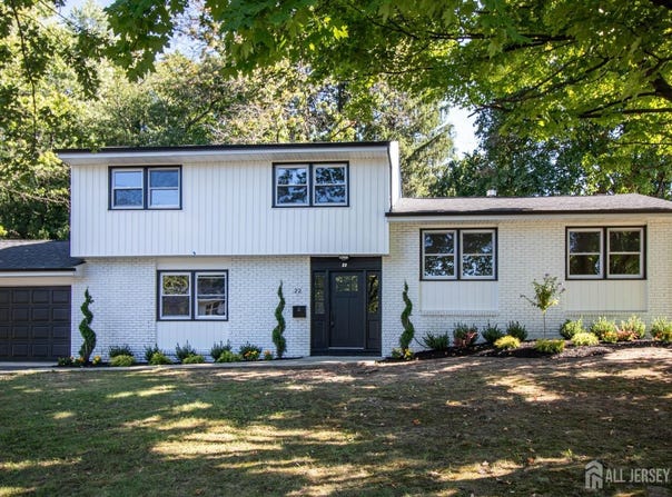22 Agate Road, East Brunswick, NJ 08816