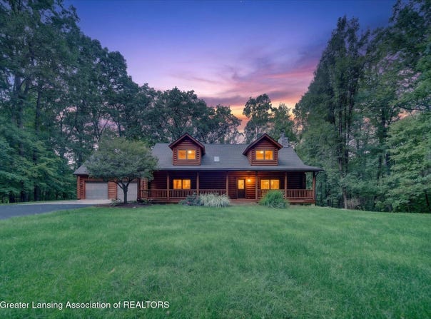 10117 Hawthorne Lane, Byron, MI 48418