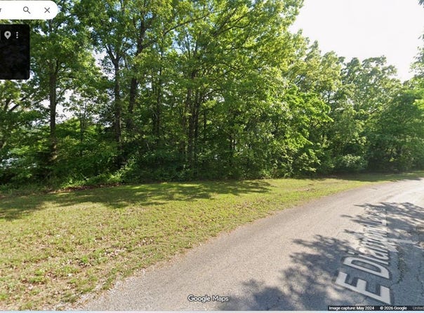 2205 E Diamond Lake Drive, Horseshoe Bend, AR 72512