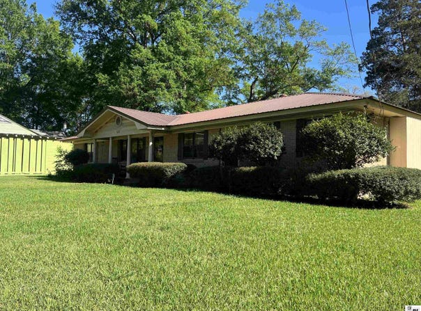 127 FORREST AVENUE, Bastrop, LA 71220