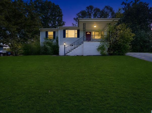 1657 4TH PLACE, CENTER POINT, AL 35215