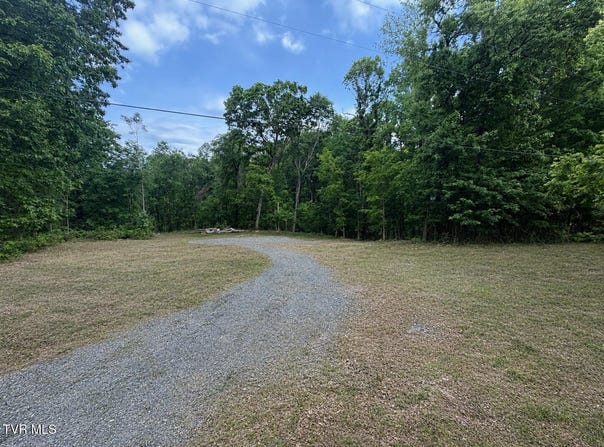 955 Old Hall Road, Chuckey, TN 37641