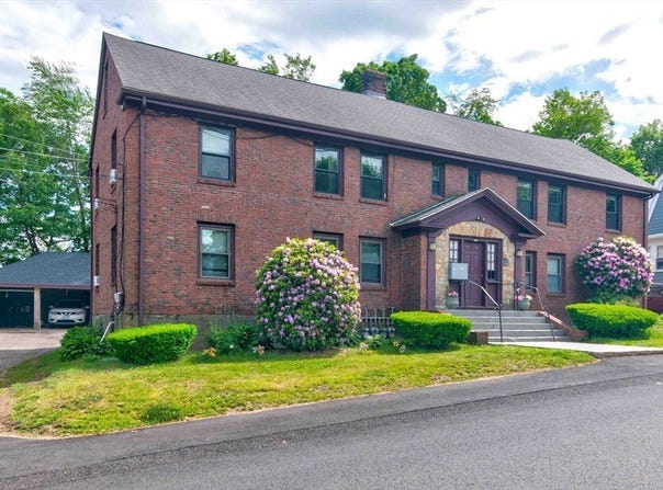 34 Weston Ave, Braintree, MA 02184