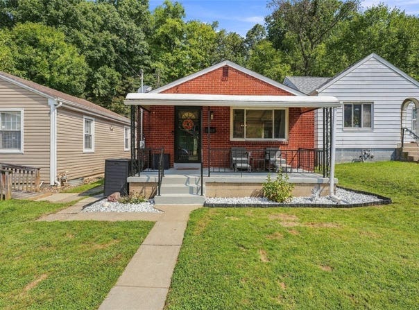 1502 Walters Ave, Shaler, PA 15209