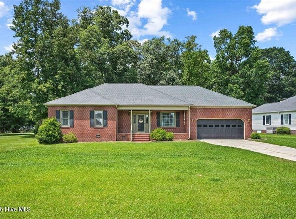 405 N Pointe Drive, Goldsboro, NC 27530