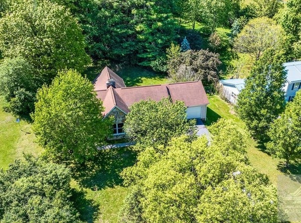 618 Summit Street, BLUEFIELD, VA 24605