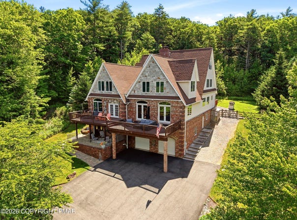 235 Plantation Drive, Lehighton, PA 18235
