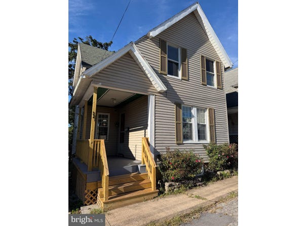 321 E LAMB Street, BELLEFONTE, PA 16823