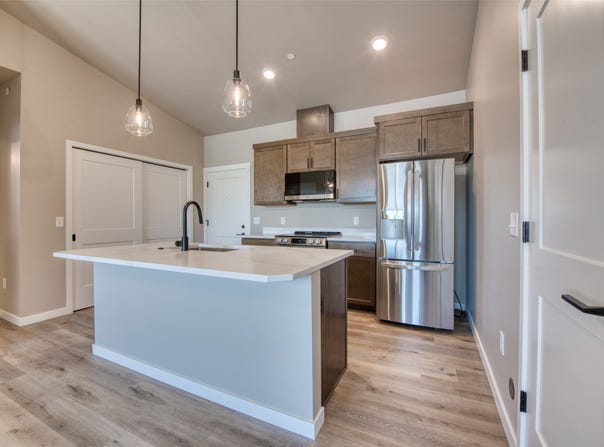 159 Canyon Falls Way, Hamilton, MT 59840
