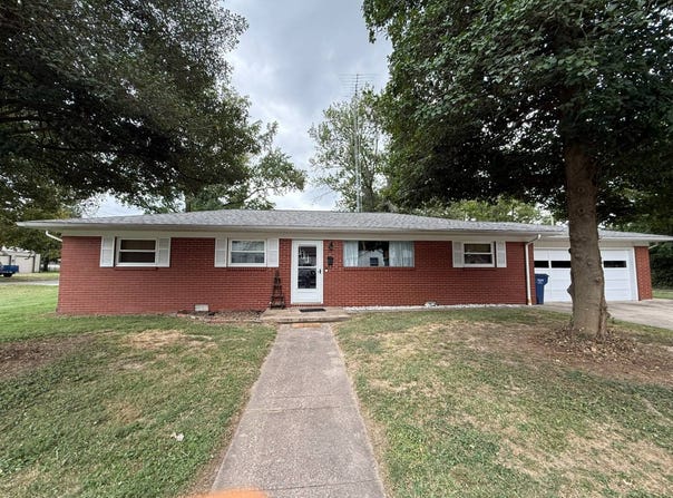 1010 E 4th Street, West Frankfort, IL 62896