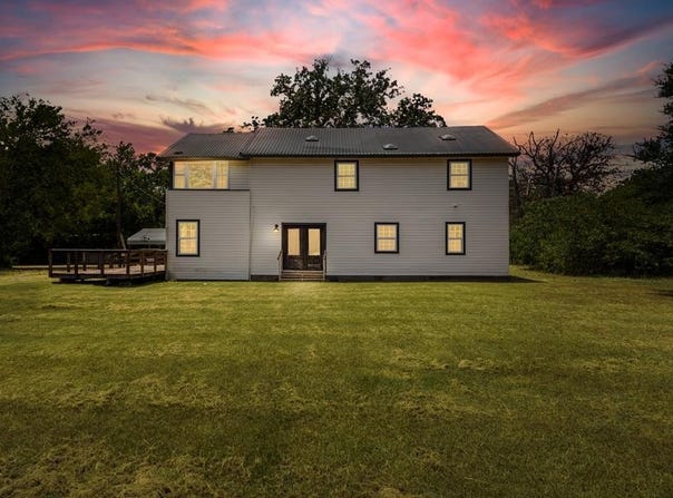 14847 N 3rd St, Scurry, TX 75158