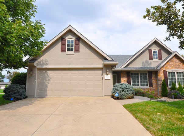 2100 SW Village Hall RD, Topeka, KS 66614