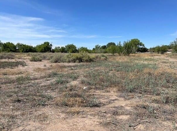 Main Street, Belen, NM 87002