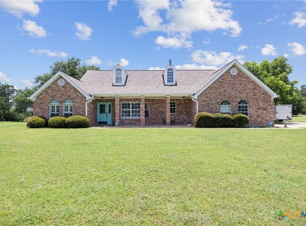 3912 Chisholm Trail, Salado, TX 76571