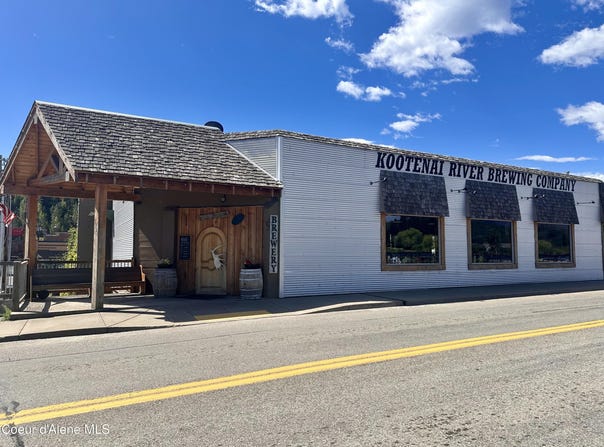 6424 Riverside St, Bonners Ferry, ID 83805
