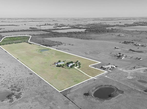 20181 Janak Rd, Coupland, TX 78615