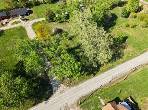 300 1st St, Pacific Junction, IA 51561