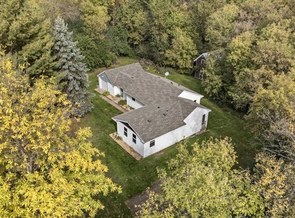 48075 Acacia Trail, Stanchfield, MN 55080
