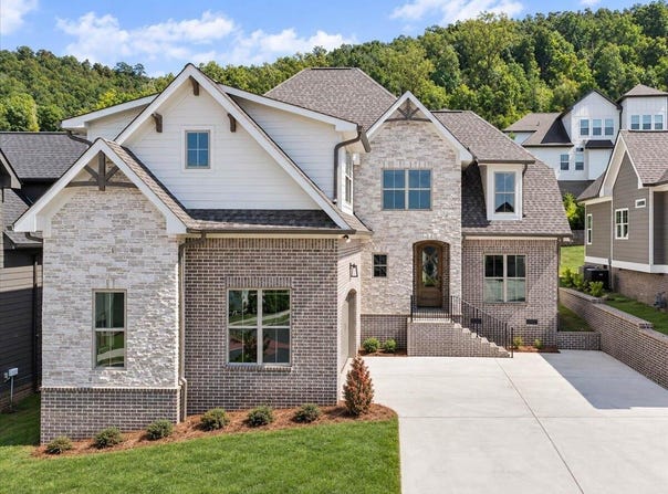 9892 Trestle Circle, Ooltewah, TN 37363