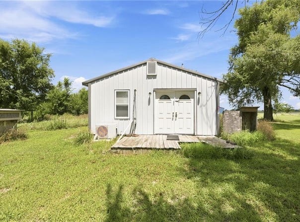 4191 Delaware Road, Elsmore, KS 66732