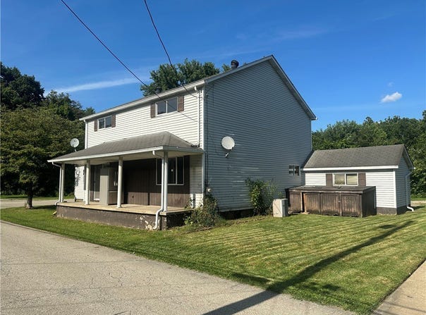 326 Riverside, Smithton, PA 15479