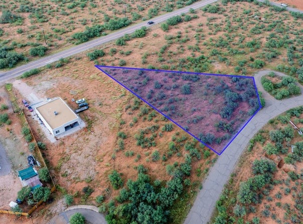 1753 Circulo Suecia, Rio Rico, AZ 85648