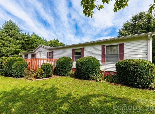 44 Double D Drive, Flat Rock, NC 28731