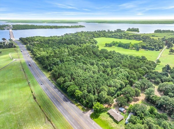 ST HWY 155, Frankston, TX 75763