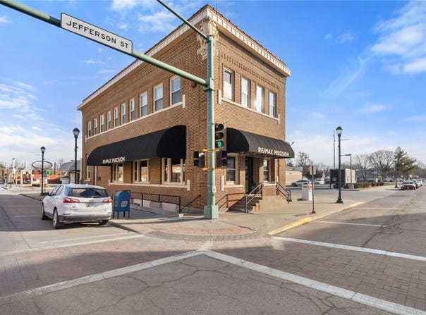 101 E Jefferson Street, Winterset, IA 50273