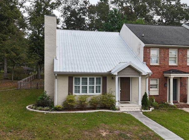 180 Fairway woods Dr., Ozark, AL 36360