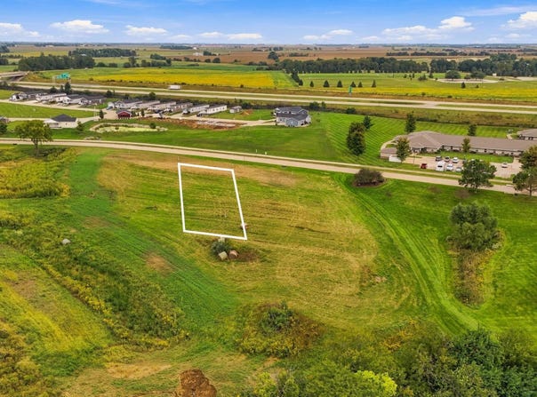 E Linden Lot 3, Mount Pleasant, IA 52641