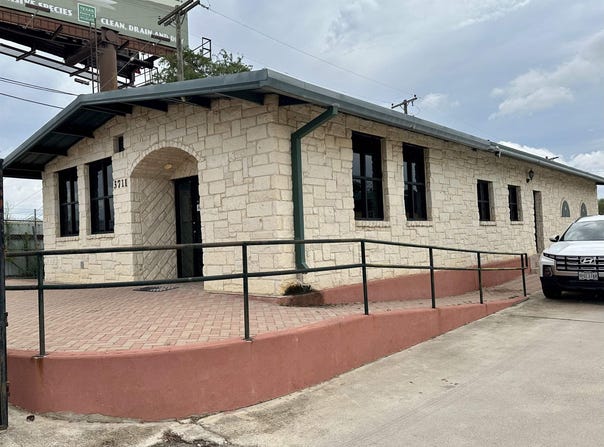 3711 Veterans, Del Rio, TX 78840