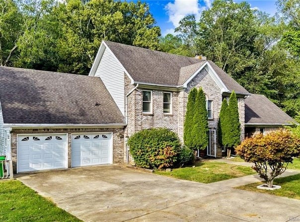5315 Old Vincennes Road, Floyds Knobs, IN 47119