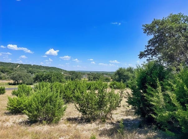 Elm Valley Court, Ingram, TX 78025