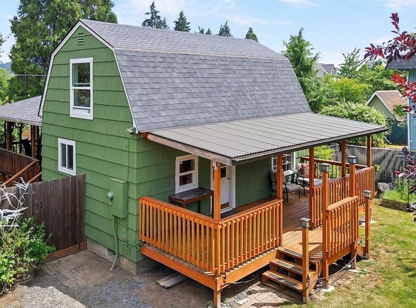 269 S 69TH Pl, Springfield, OR 97478