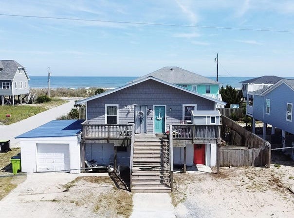1518 Easy Street, Surf City, NC 28445