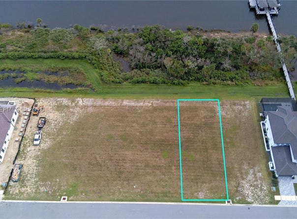 38 CORONADO RD, FL 32136