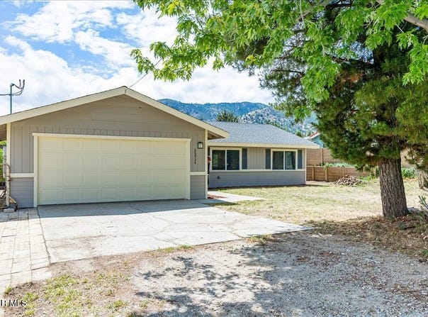 20924 Brentwood Drive, Tehachapi, CA 93561
