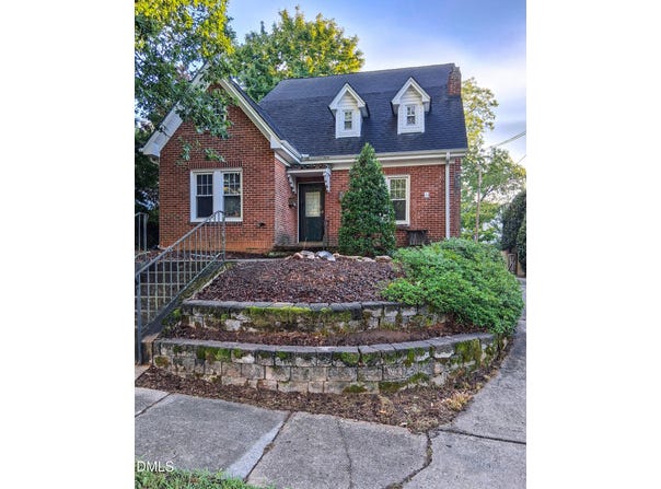 1917 Sunset Drive, Raleigh, NC 27608