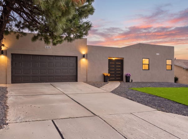 11304 Key W Drive NE, Albuquerque, NM 87111