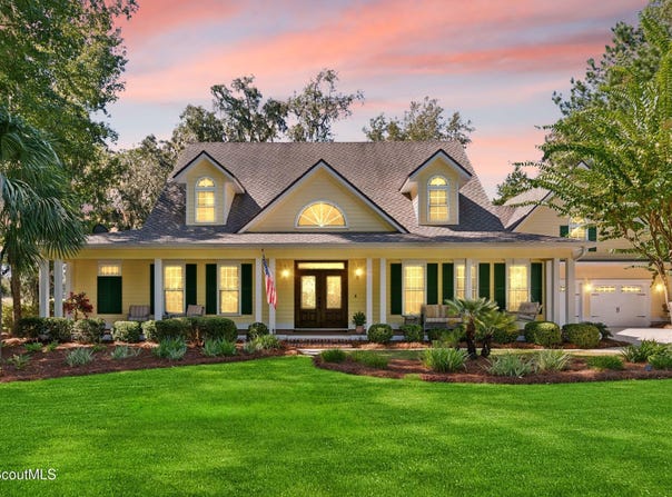 440 Eagle Crest Drive, Waverly, GA 31565