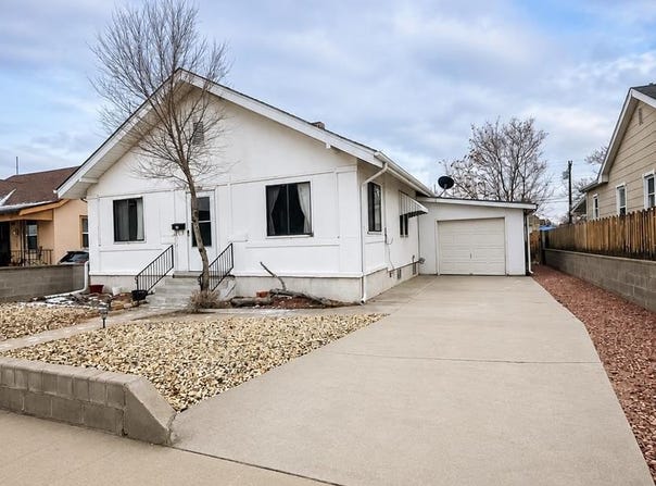 706 Topeka Ave, Pueblo, CO 81006