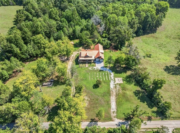 7240 Hook Ridge Road, Monroe, TN 38573