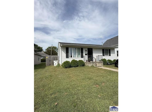 1141 S 3rd, Clinton, IN 47842
