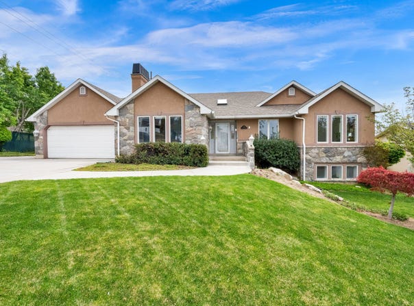 1506 S LAKEVIEW Dr, Bountiful, UT 84010