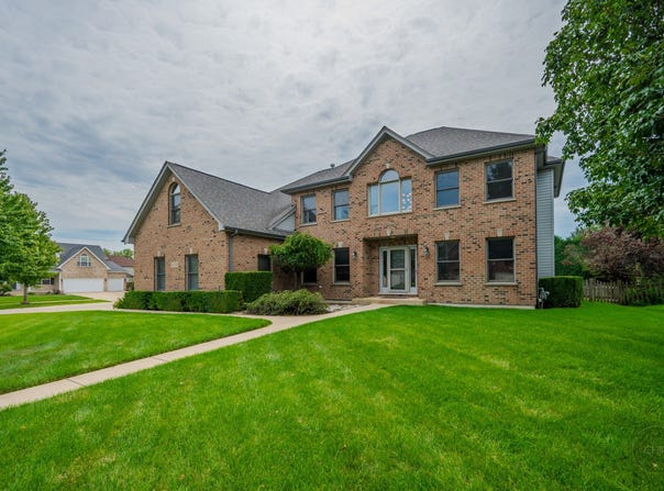 24701 Hanover Court, Plainfield, IL 60585