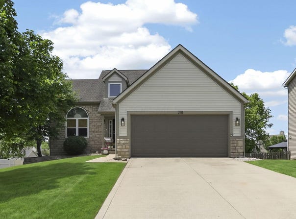 218 Kyber Run Circle, Johnstown, OH 43031