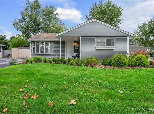 3601 Bluebird Lane, Rolling Meadows, IL 60008