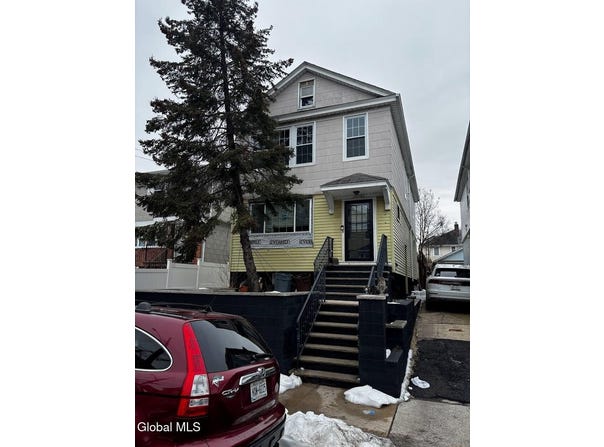 119-28 8th Avenue, College Point, NY 11356
