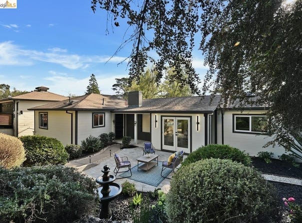 6773 Wilton Dr, Oakland, CA 94611